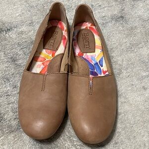 Womens Born Light Brown Leather Slip In Shoes 7.5
